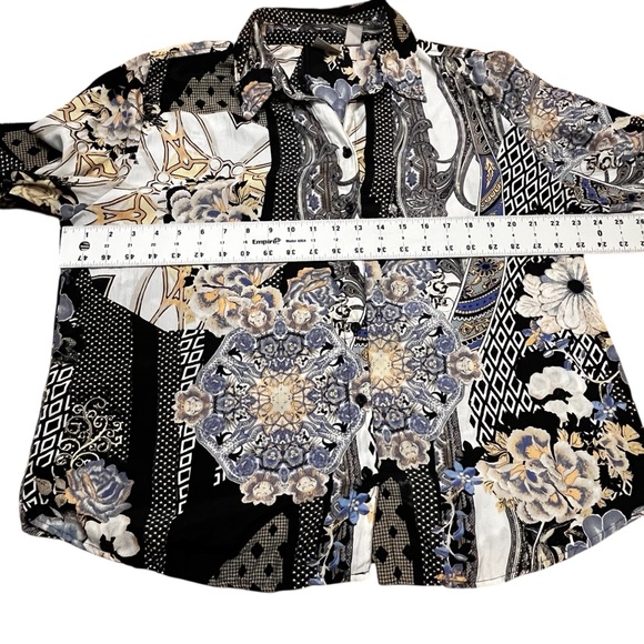 Chico's Women's Printed Crinkle Button-Down Blouse Multicolor Size L Career - Picture 6 of 8